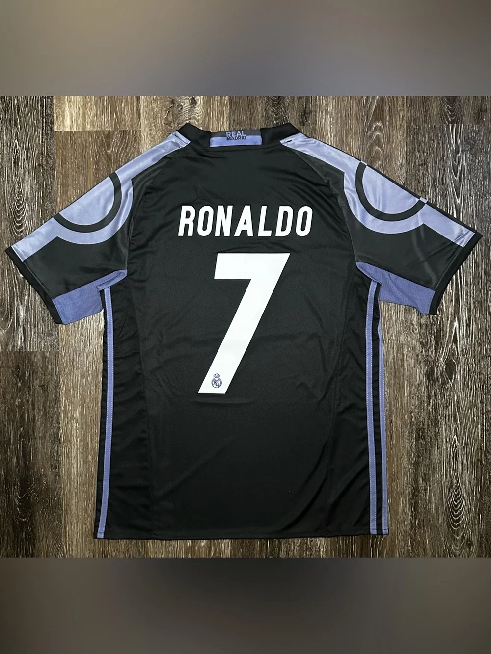 Real Madrid 2016-2017 third jersey Ronaldo 7